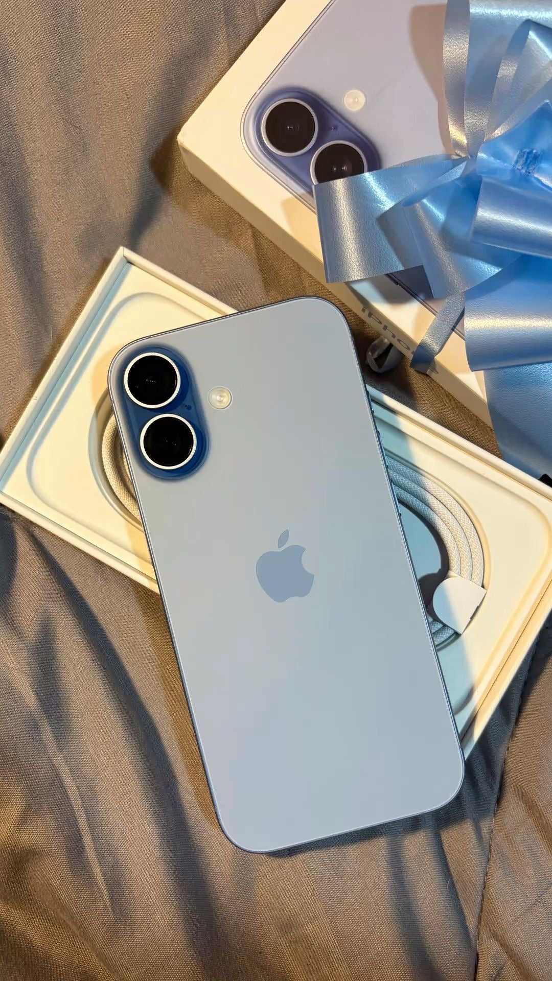 iPhone 16