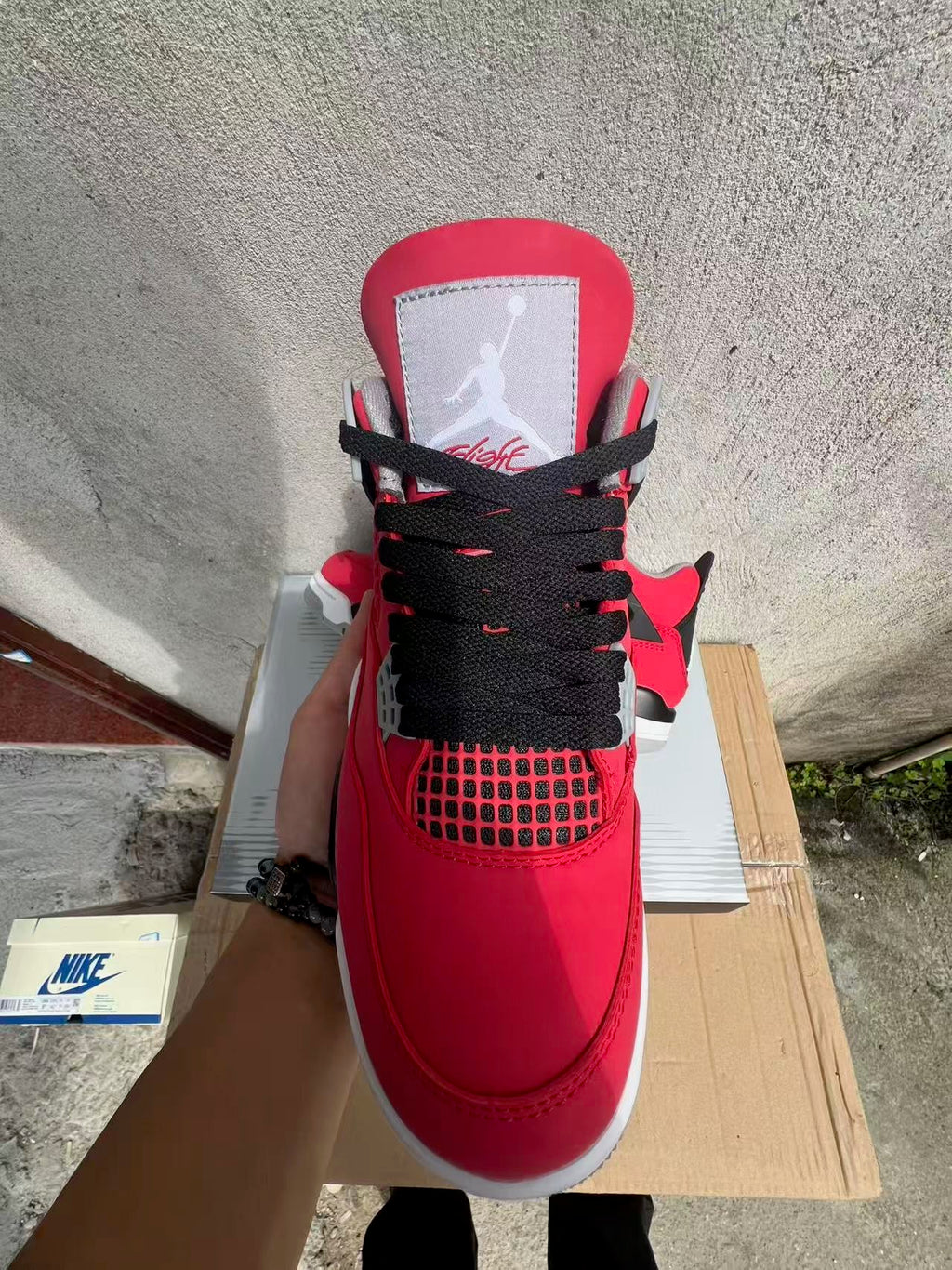 Air Jordan 4 Retro Red — Women's Preorder