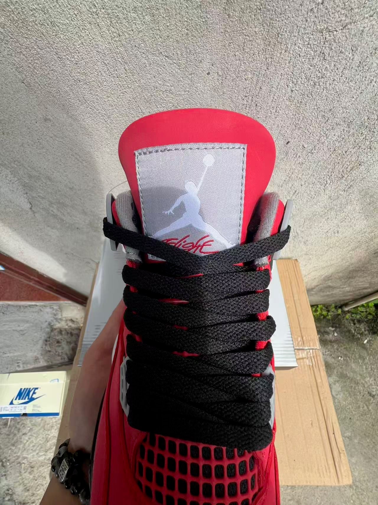 Air Jordan 4 Retro Red — Women's Preorder