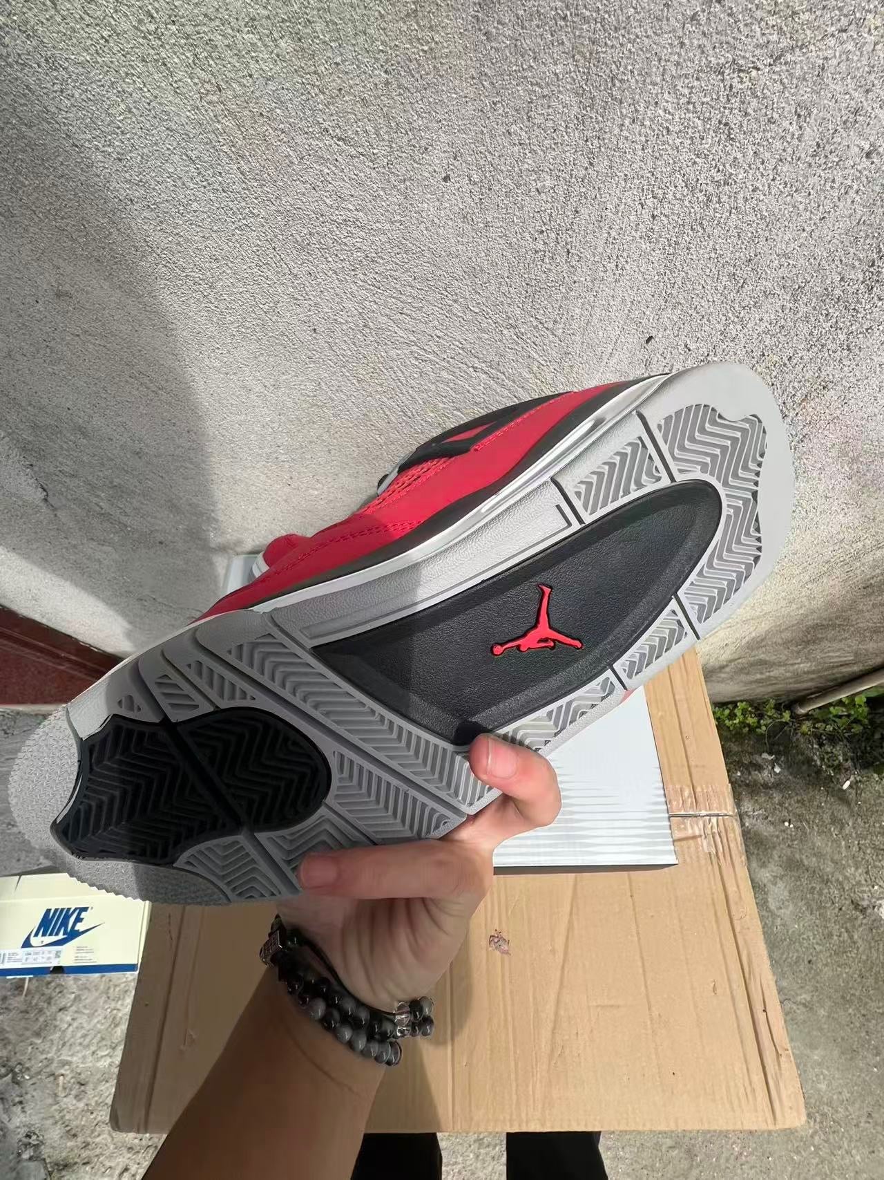 Air Jordan 4 Retro Red — Women's Preorder