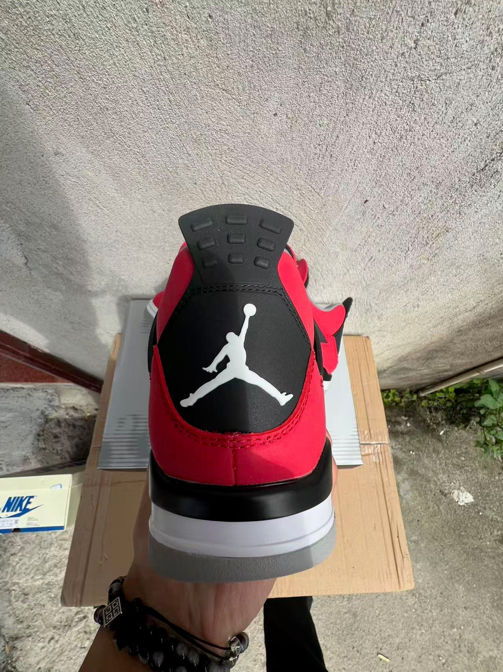 Air Jordan 4 Retro Red — Women's Preorder