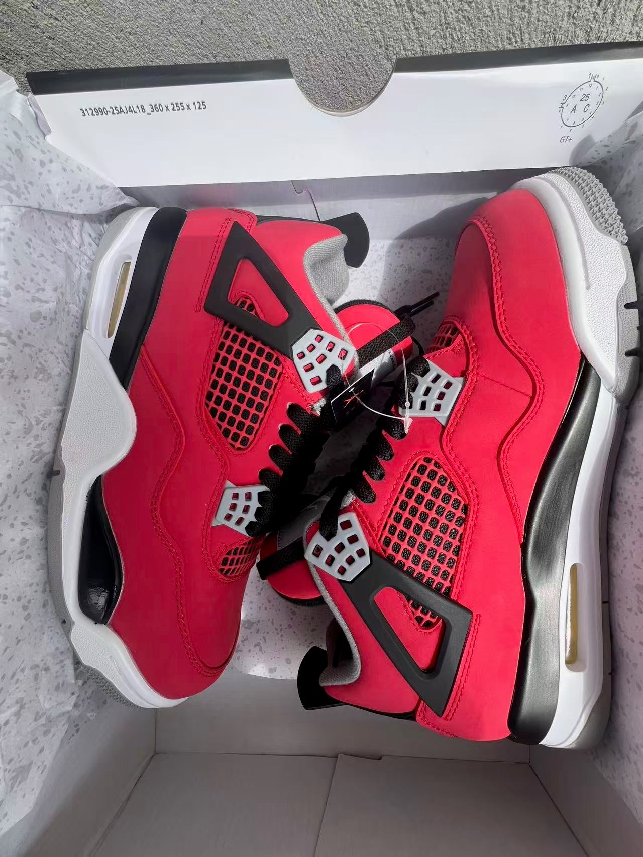 Air Jordan 4 Retro Red — Women's Preorder