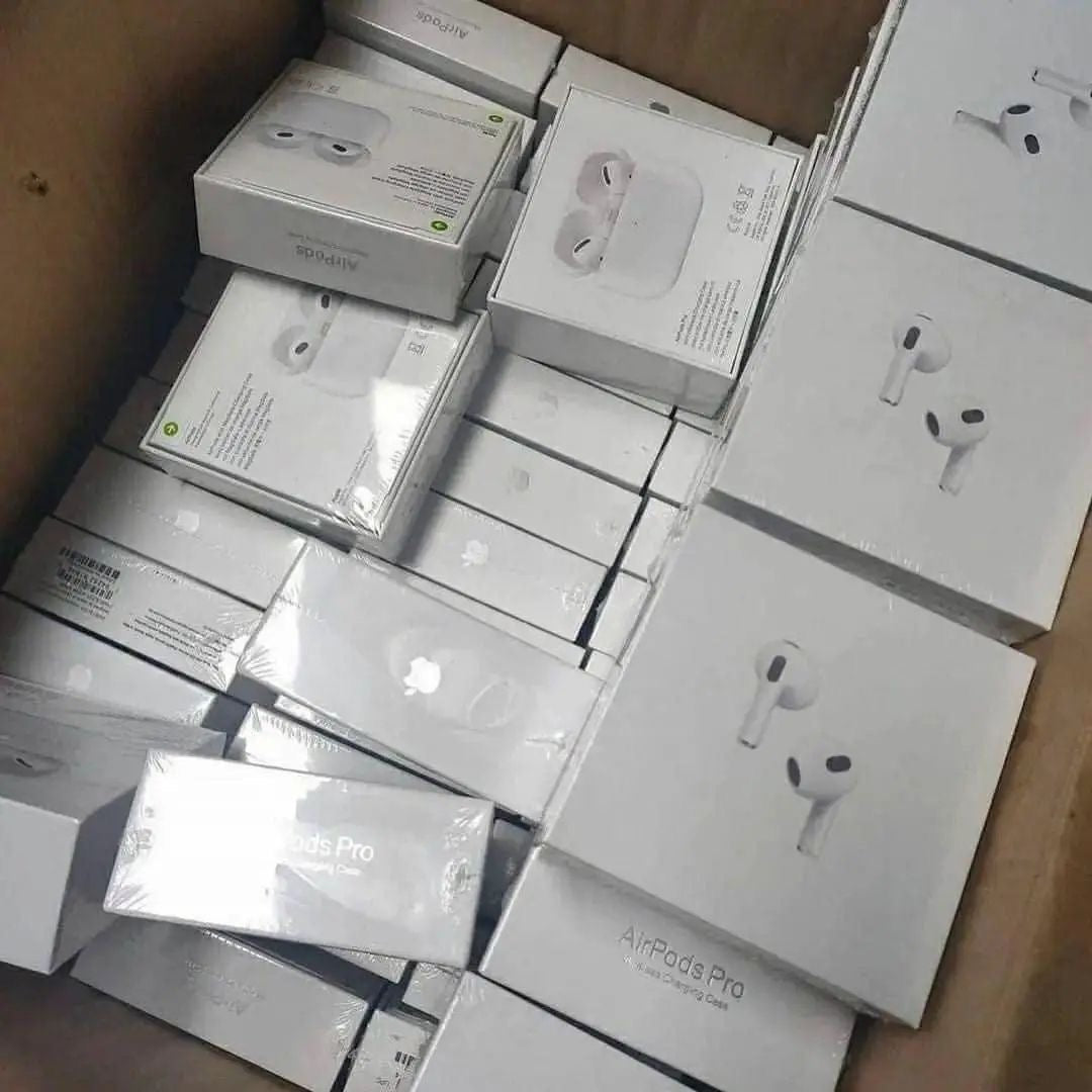 AirPods (2nd Generation)
