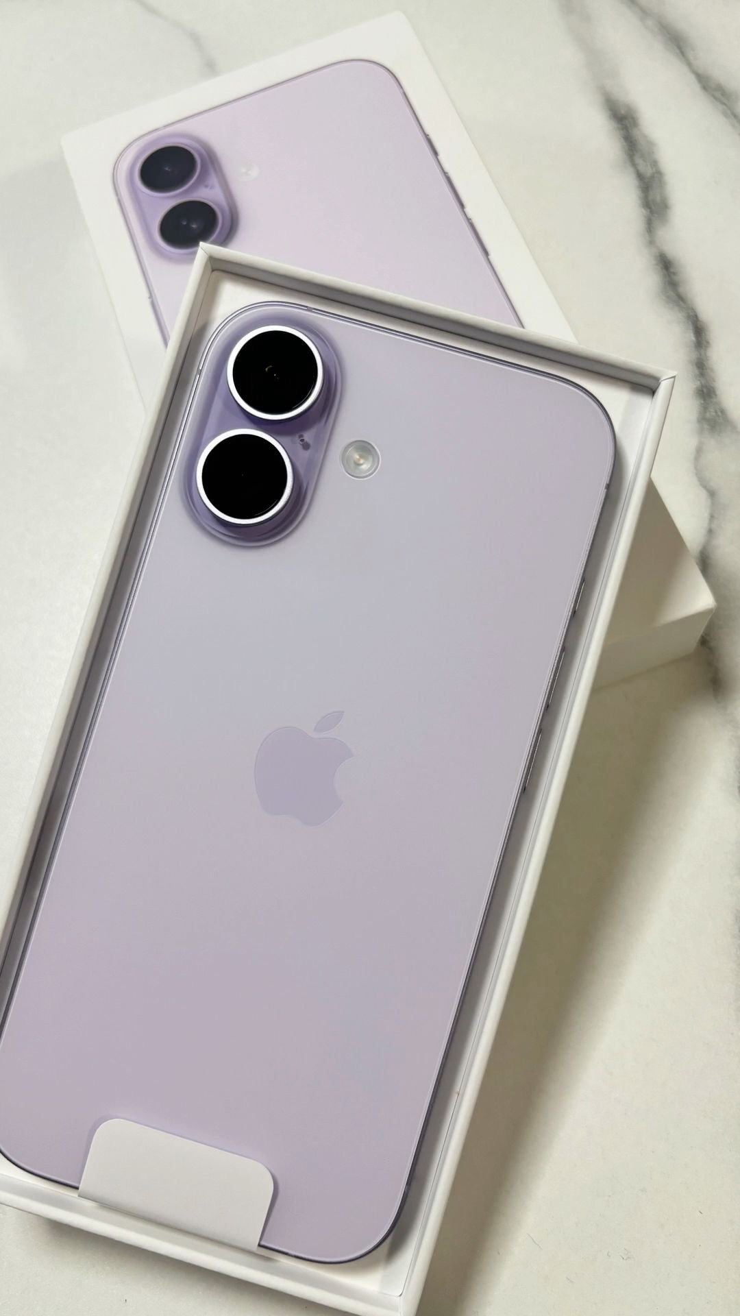 iPhone 16