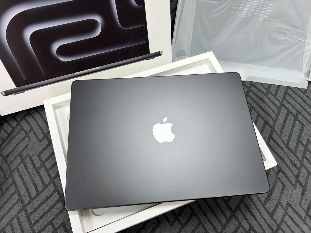 MacBook Pro M5 14