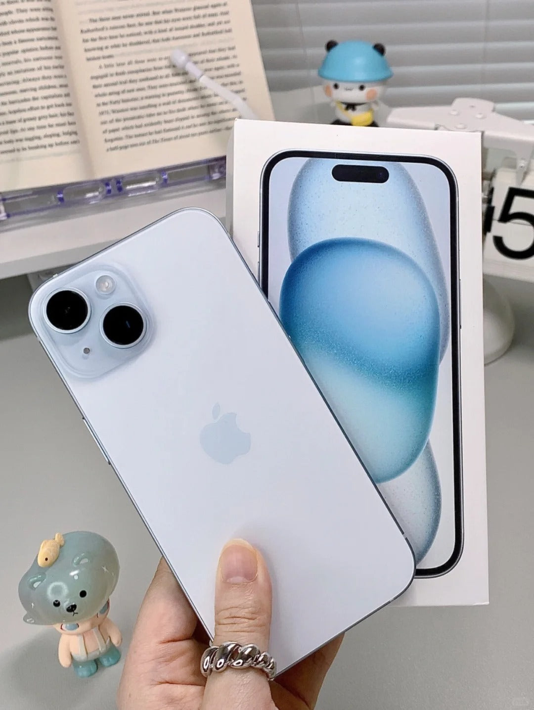 iPhone 15 Plus